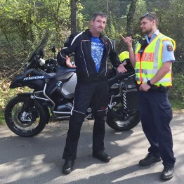 Motorrijden en snelheids controles.
